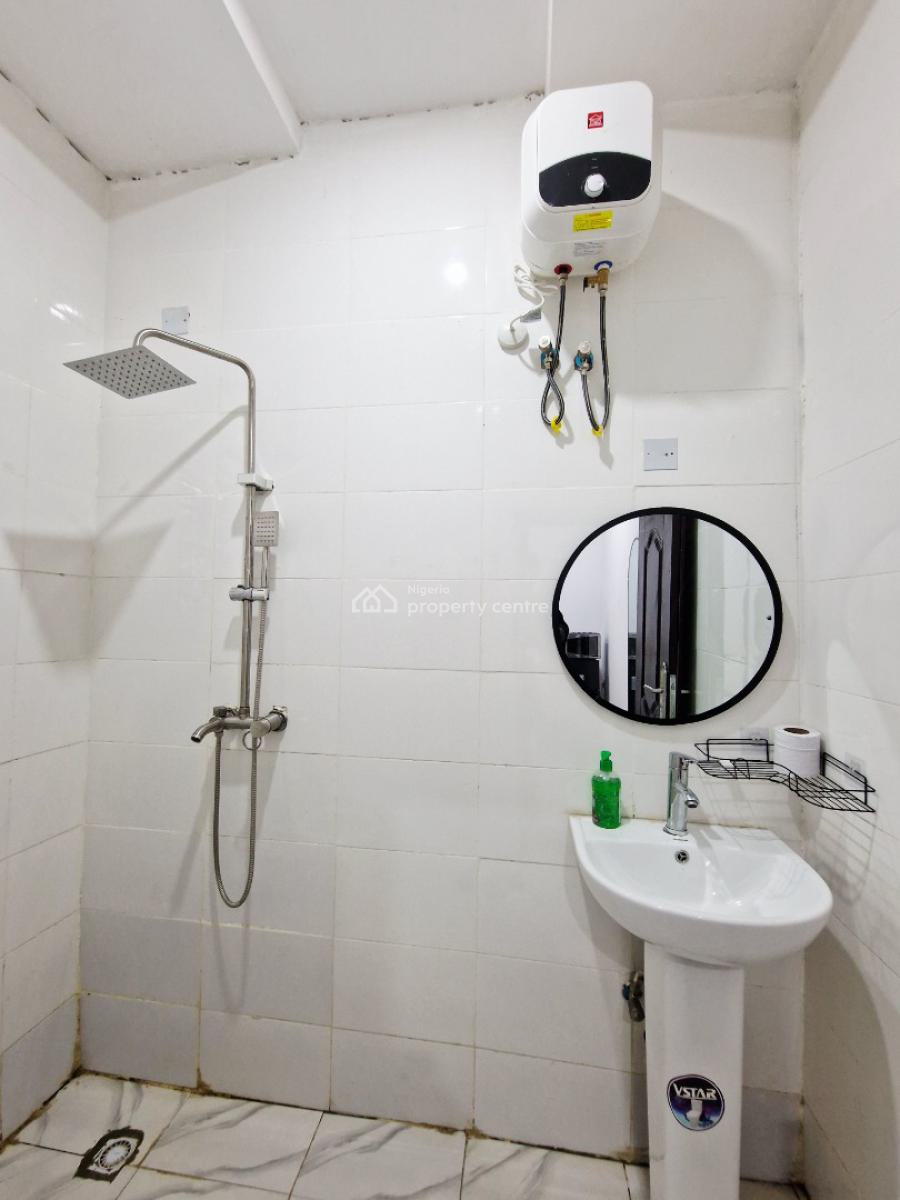 Sophisticated Studio Apartment, Sunny Okosun, Off Micheal Jackson Street, 5th Avenue, Gwarinpa, Abuja, Flat / Apartment Short Let