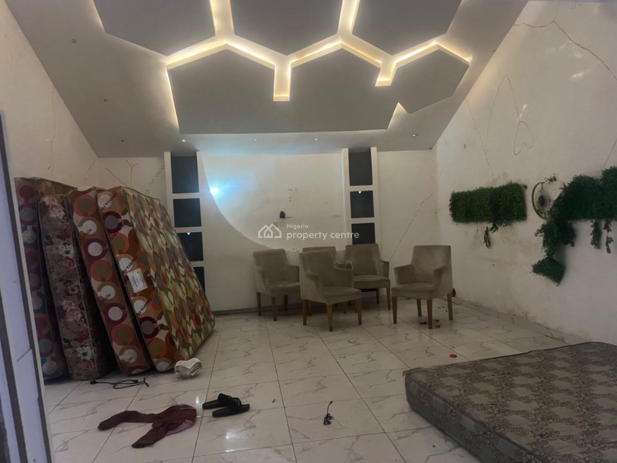 Very Spacious 6 Bedroom Fully Detached Duplex with 2 Rooms Bq, Lekki Phase 1, Lekki, Lagos, Detached Duplex for Rent