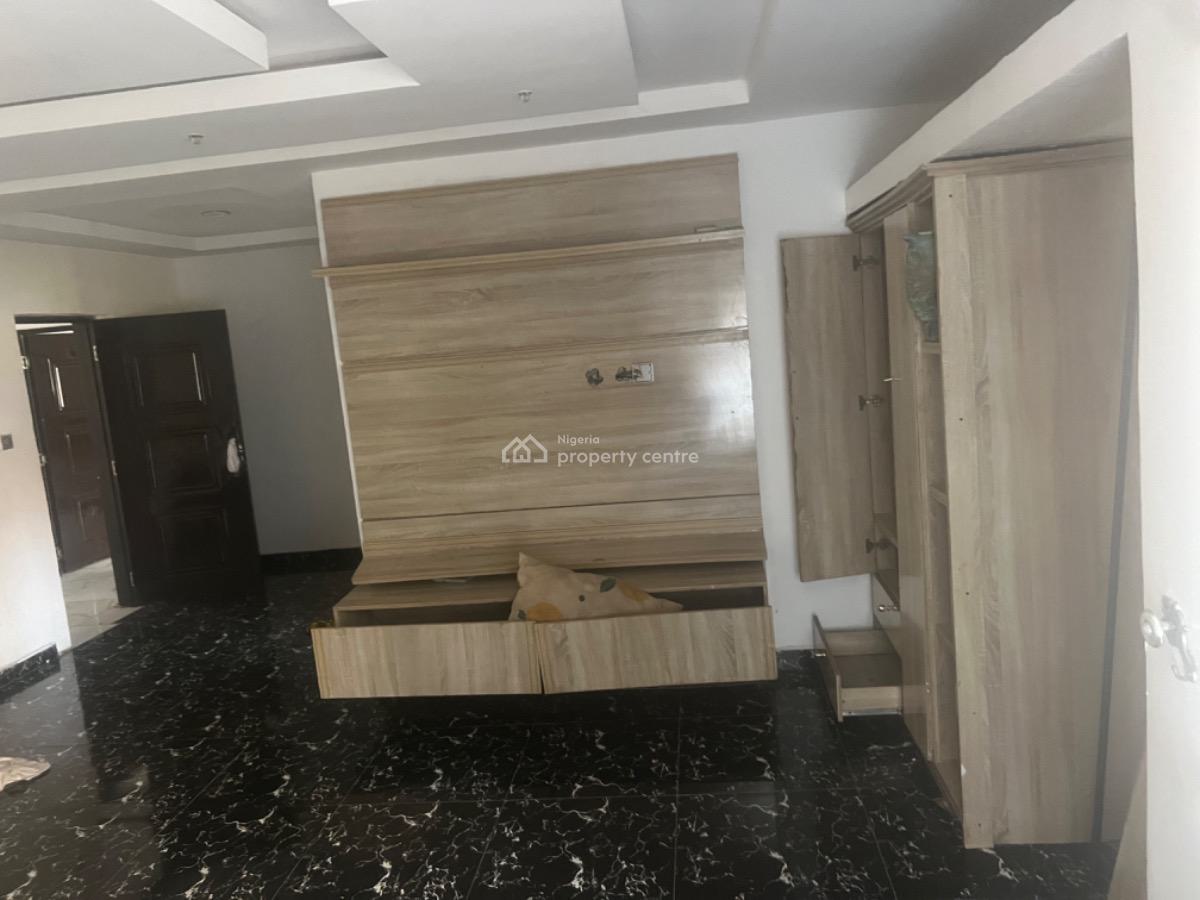 Very Spacious 6 Bedroom Fully Detached Duplex with 2 Rooms Bq, Lekki Phase 1, Lekki, Lagos, Detached Duplex for Rent