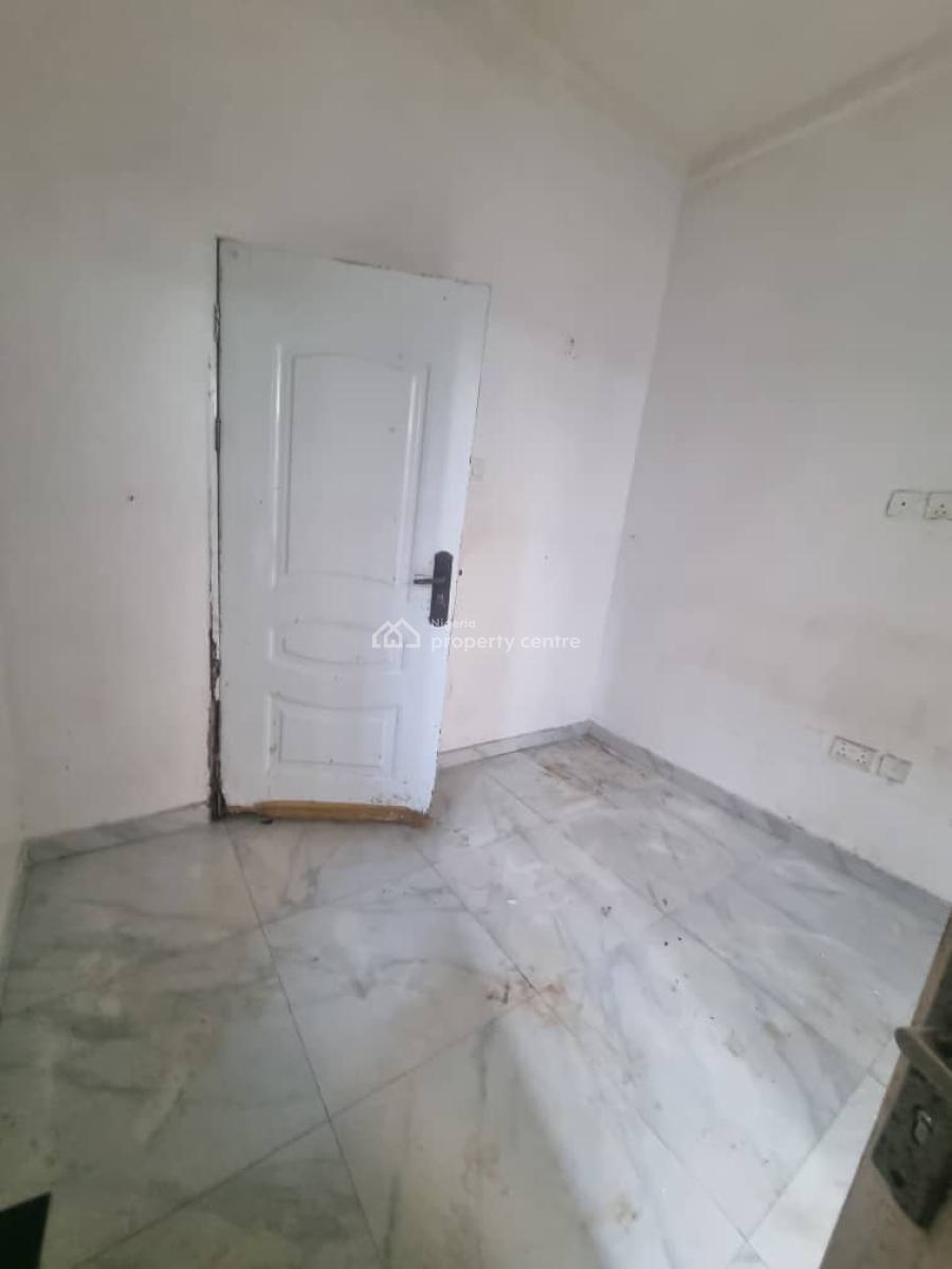 Spacious Bq Available, Osapa, Lekki, Lagos, Self Contain (single Rooms) for Rent