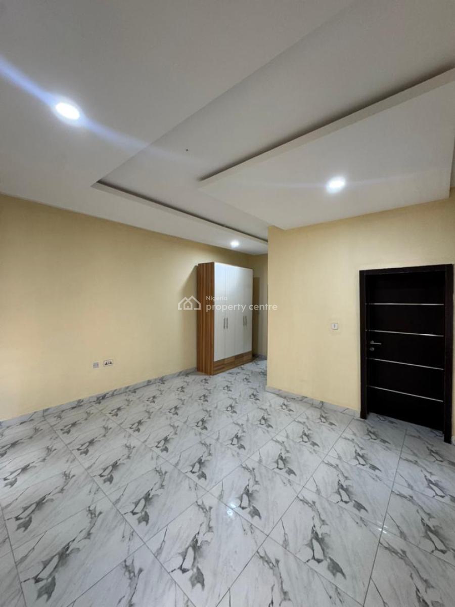 2 Bedroom Apartment, New Road, Lekki, Lagos, Flat / Apartment for Rent