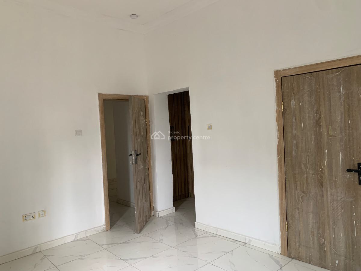 Newly Built 3 Bedroom Apartment with Standard Kitchen in an Estate, Ikate, Ikate Elegushi, Lekki, Lagos, Flat / Apartment for Rent