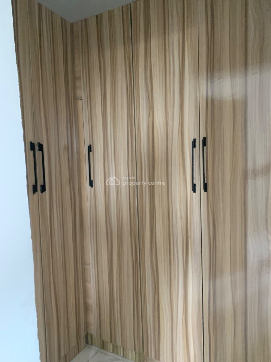 Newly Built 3 Bedroom Apartment with Standard Kitchen in an Estate, Ikate, Ikate Elegushi, Lekki, Lagos, Flat / Apartment for Rent