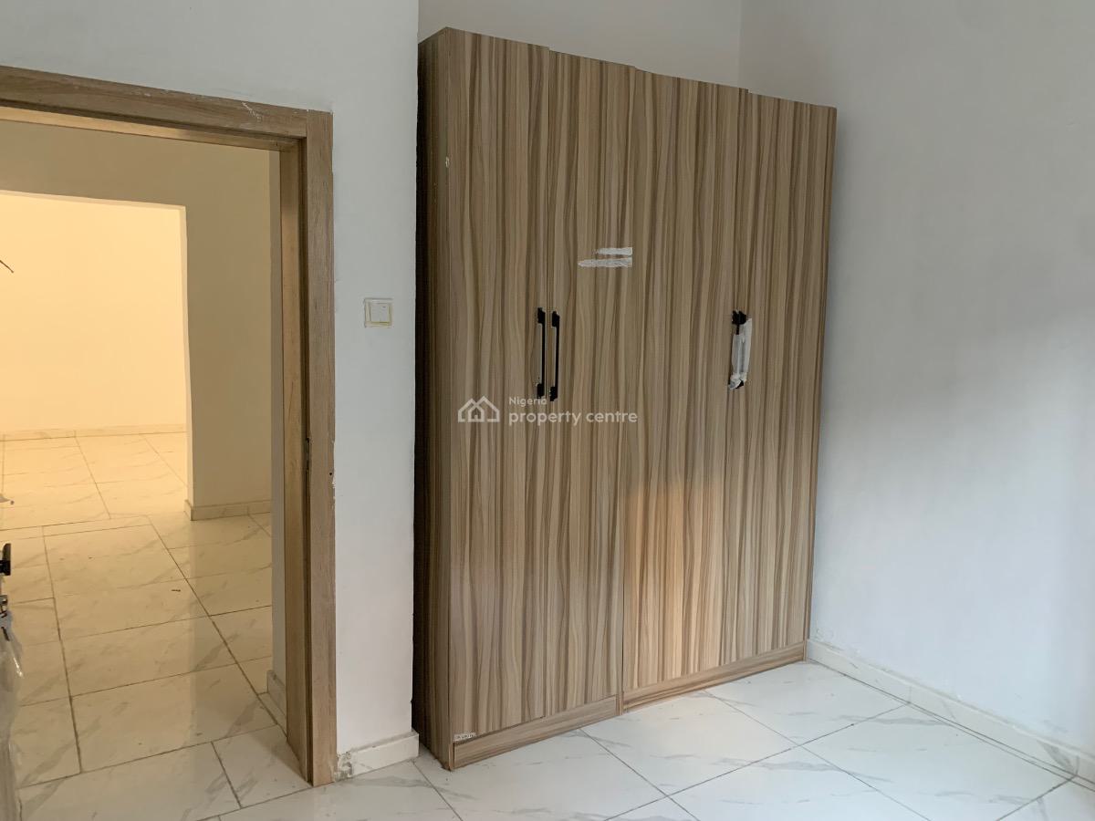 Newly Built 3 Bedroom Apartment with Standard Kitchen in an Estate, Ikate, Ikate Elegushi, Lekki, Lagos, Flat / Apartment for Rent