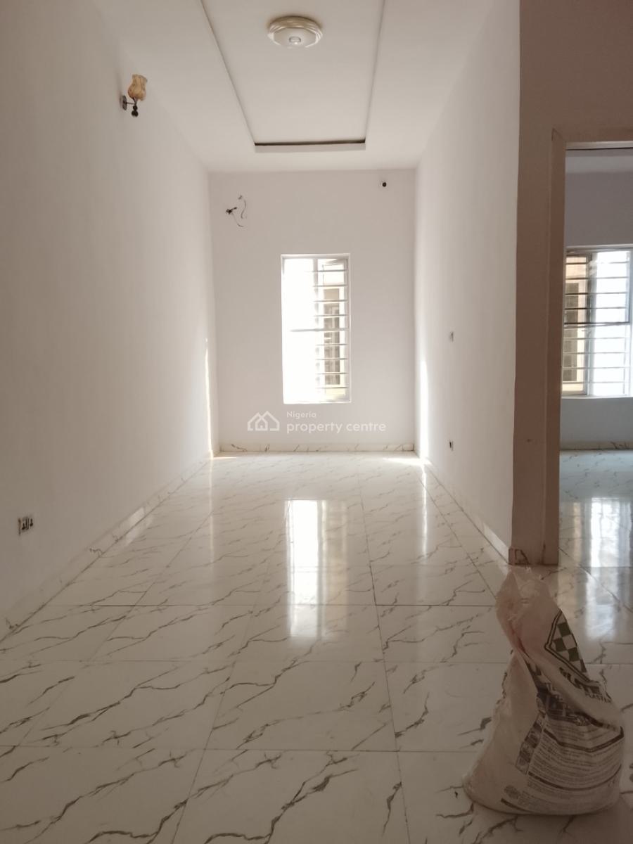 Exclusive Spacious 5 Bedroom Fully Detached Duplex with a Bq, Orchid Before The Roundabout, Lekki, Lagos, Detached Duplex for Rent