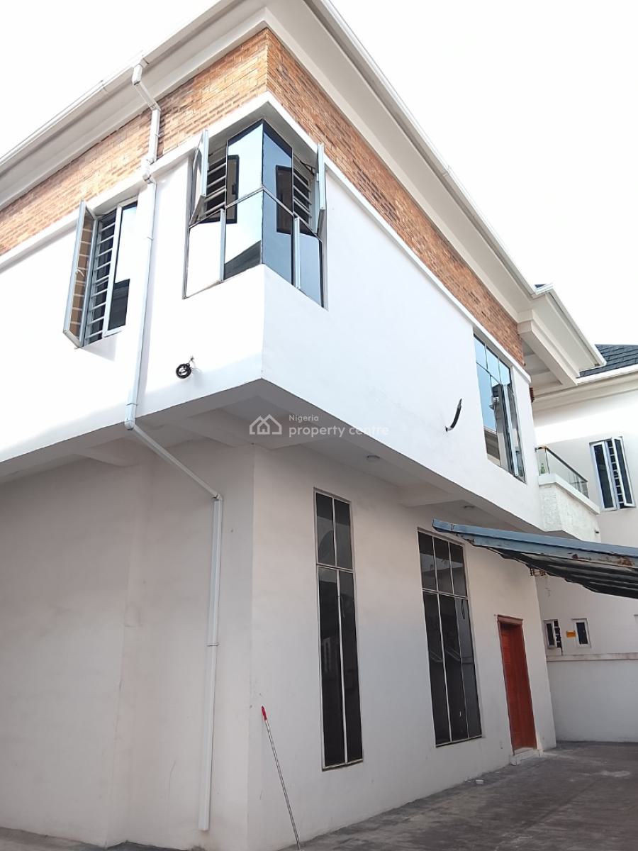 Exclusive Spacious 5 Bedroom Fully Detached Duplex with a Bq, Orchid Before The Roundabout, Lekki, Lagos, Detached Duplex for Rent