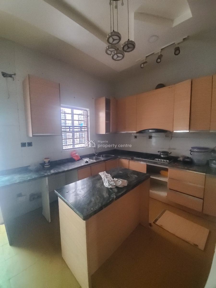 1 Bedroom Shared Kitchen Apartment, Orchid Road, Lekki, Lagos, Self Contain (single Rooms) for Rent