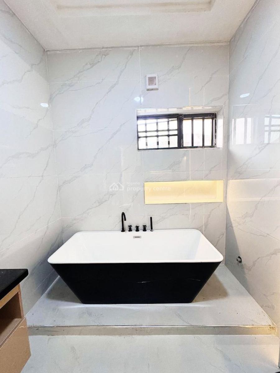 Brand New Exquisite 6 Bedroom Detached Duplex with Rooftop Terrace &bq, Chevron ( Serene , Beautiful and Very Secured Estste), Lekki, Lagos, Detached Duplex for Sale