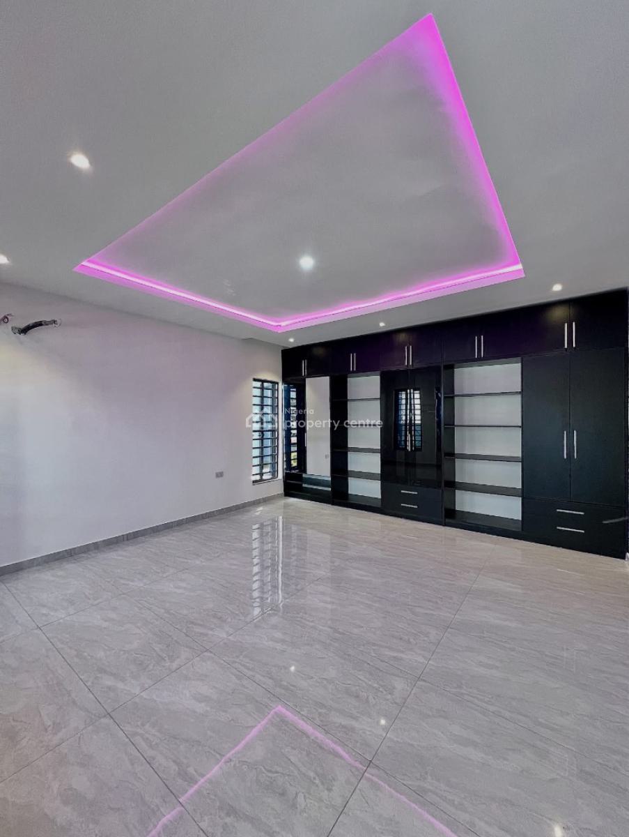 Luxurious 3 Bedroom Apartment with Bq, Ikate, Lekki Phase 1, Lekki, Lagos, Flat / Apartment for Sale