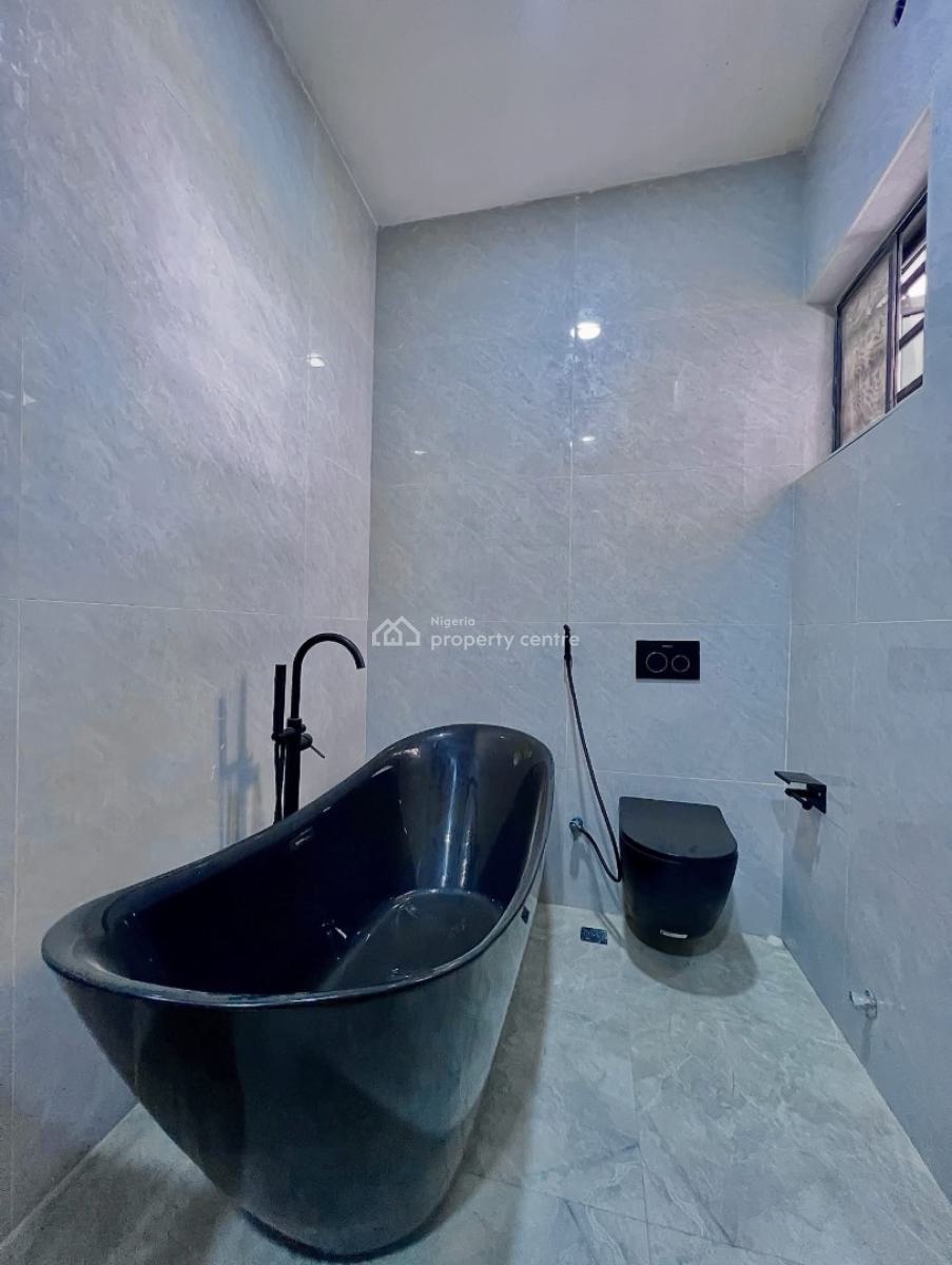 Luxurious 3 Bedroom Apartment with Bq, Ikate, Lekki Phase 1, Lekki, Lagos, Flat / Apartment for Sale