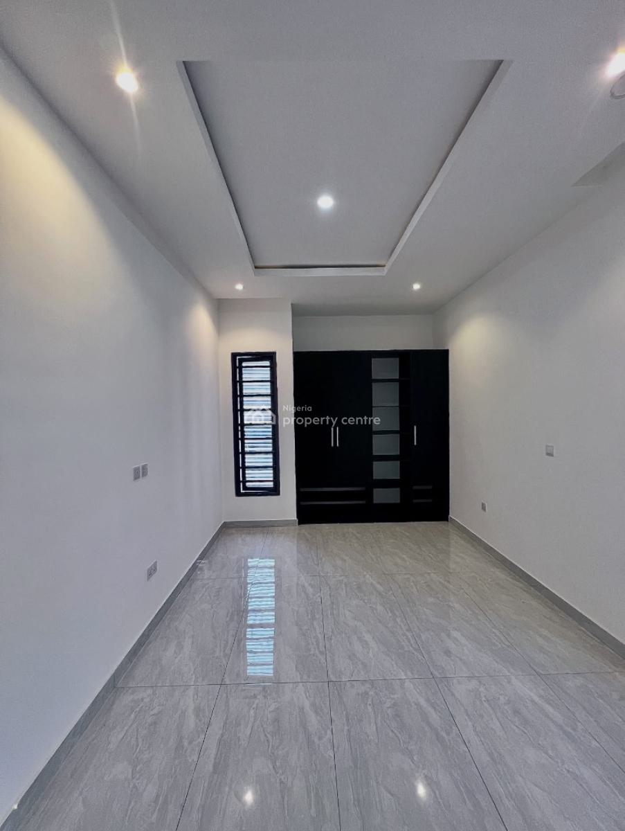 Luxurious 3 Bedroom Apartment with Bq, Ikate, Lekki Phase 1, Lekki, Lagos, Flat / Apartment for Sale