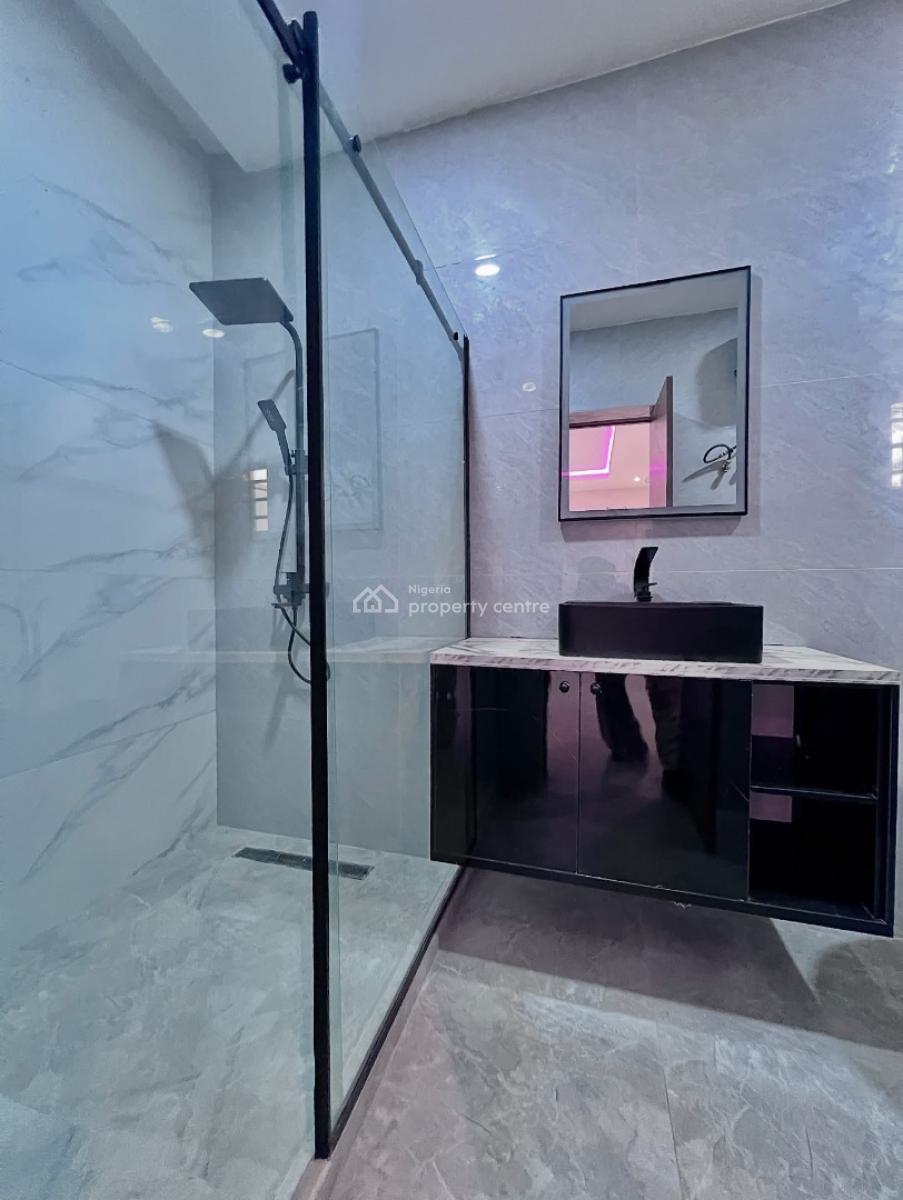 Luxurious 3 Bedroom Apartment with Bq, Ikate, Lekki Phase 1, Lekki, Lagos, Flat / Apartment for Sale