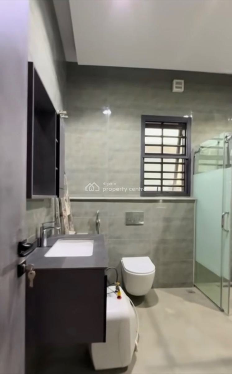 4 Bedroom En-suite Duplex +tarred Road, By Von Or The Voice Airport Road, Lugbe District, Abuja, Detached Duplex for Sale