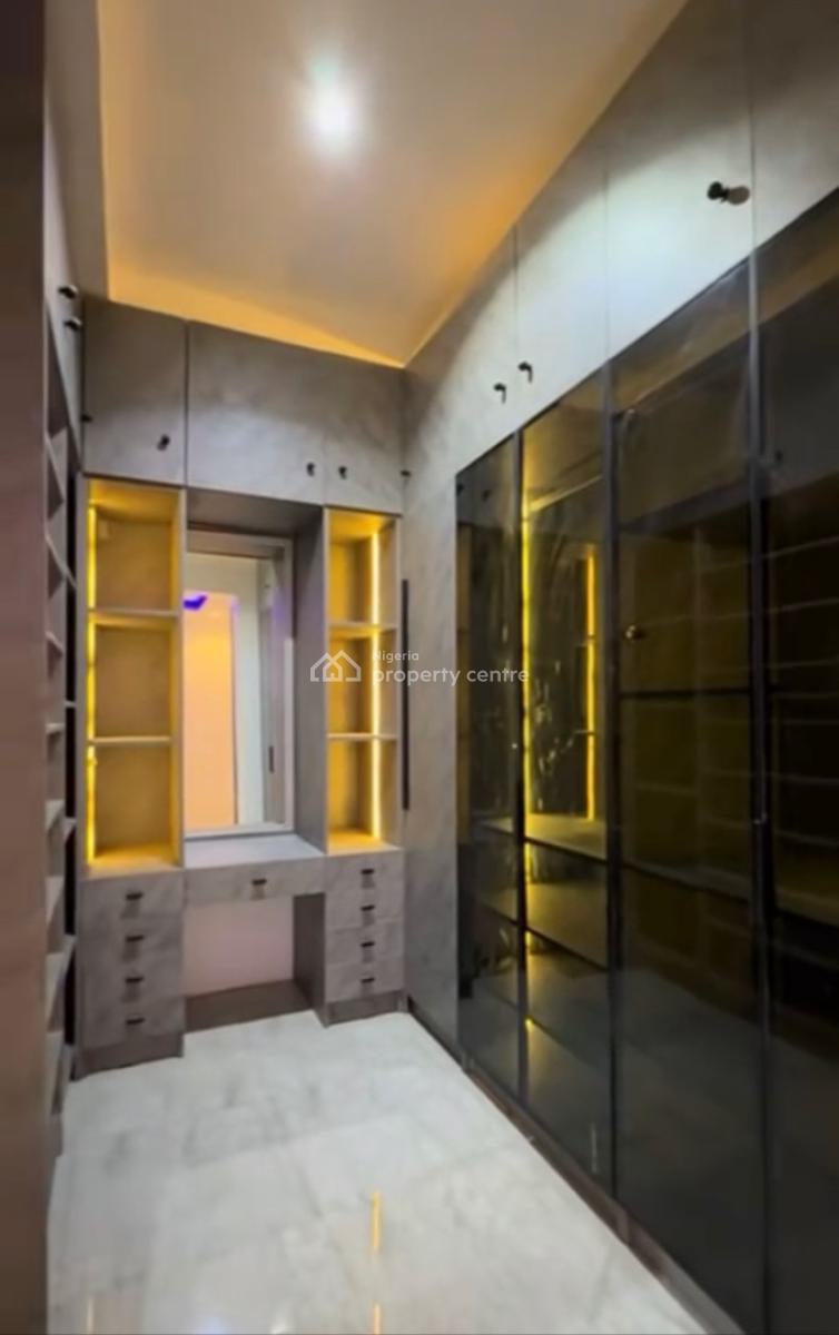 4 Bedroom En-suite Duplex +tarred Road, By Von Or The Voice Airport Road, Lugbe District, Abuja, Detached Duplex for Sale