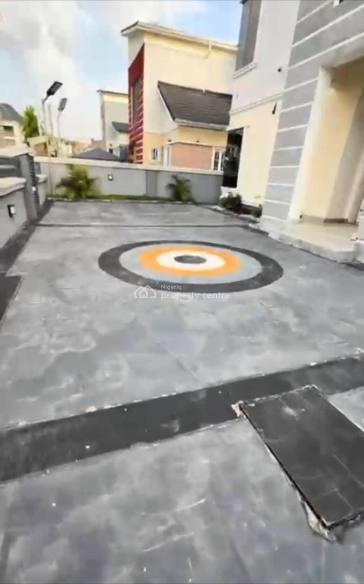 4 Bedroom En-suite Duplex +tarred Road, By Von Or The Voice Airport Road, Lugbe District, Abuja, Detached Duplex for Sale