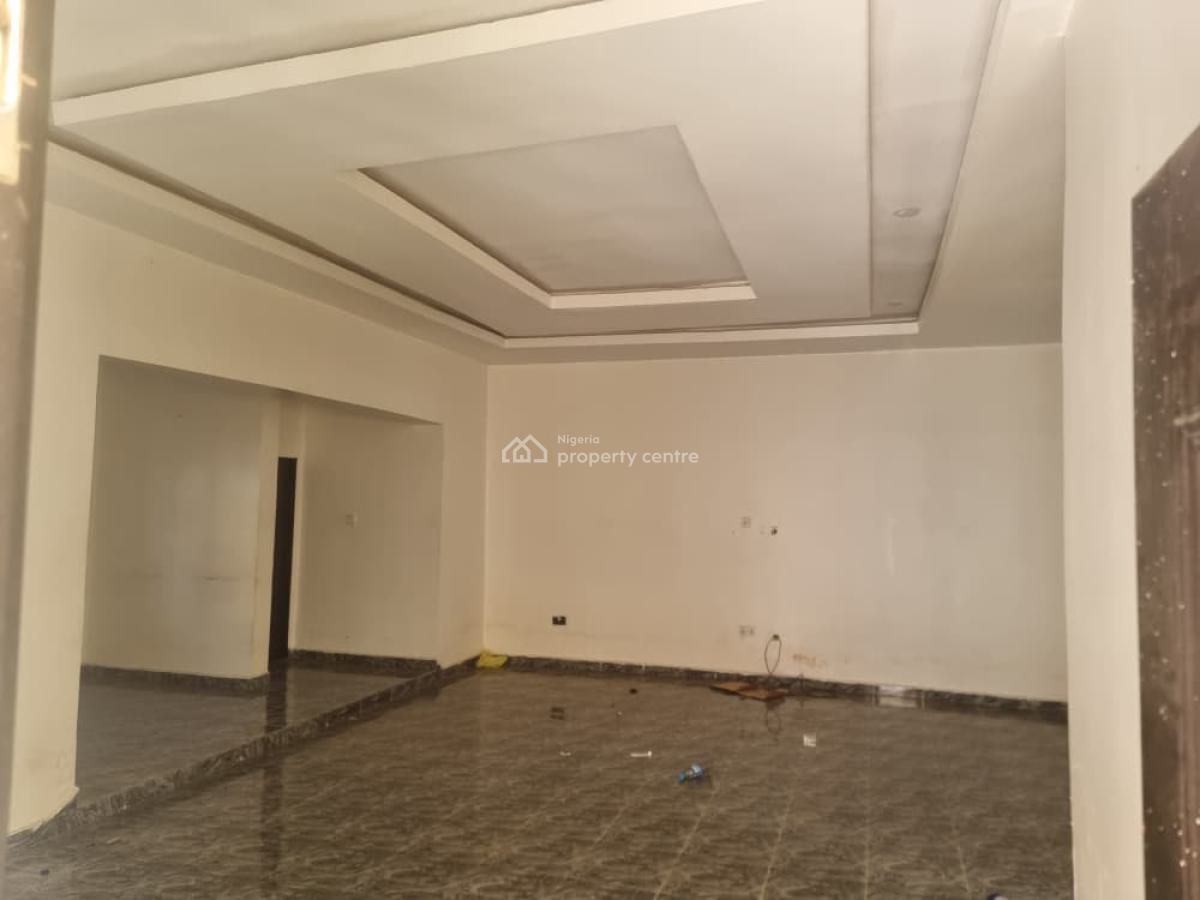 Smart Spacious 2 Bedroom Apartment, Von Road, Lugbe District, Abuja, Flat / Apartment for Rent