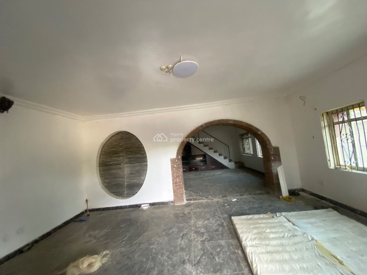 5-bedroom Semi-detached Duplex with Bq, Old Bodija Estate, Ibadan, Oyo, Semi-detached Duplex for Rent