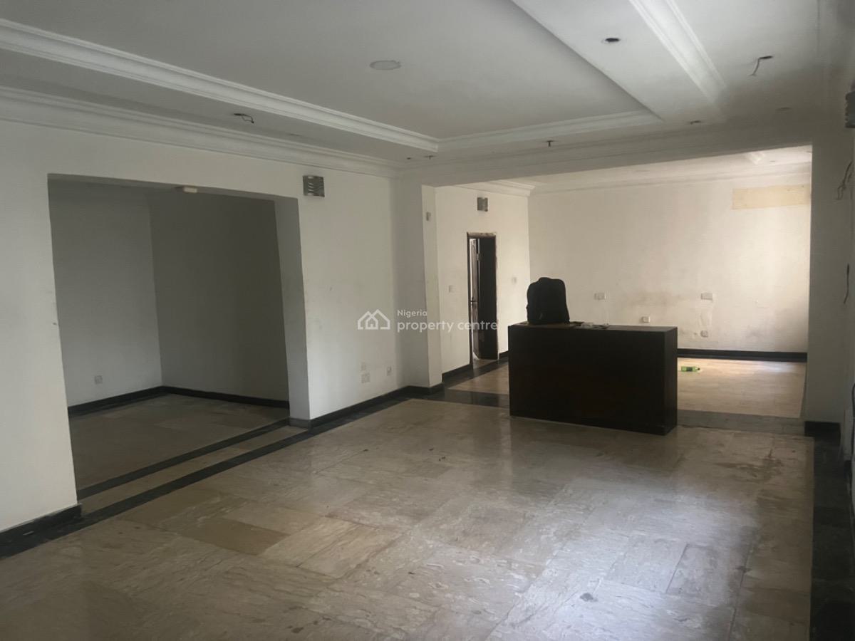 Self Compound 4 Bedroom Semi-detached House with 2 Rooms Bq, Lekki Phase 1, Lekki, Lagos, Semi-detached Duplex for Rent