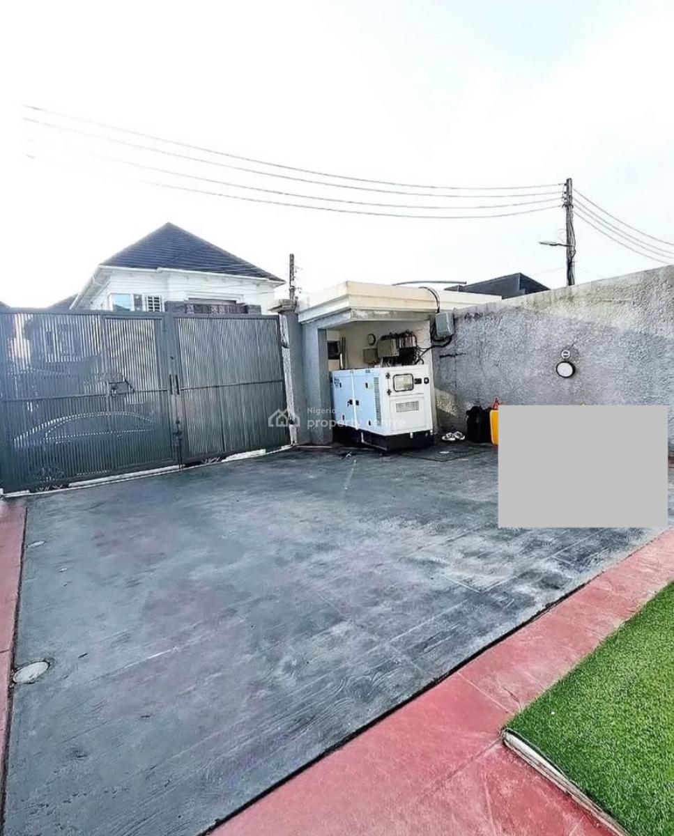 Distress 4 Bedroom Fully Furnished, Chevron, Lekki, Lagos, Semi-detached Duplex for Sale