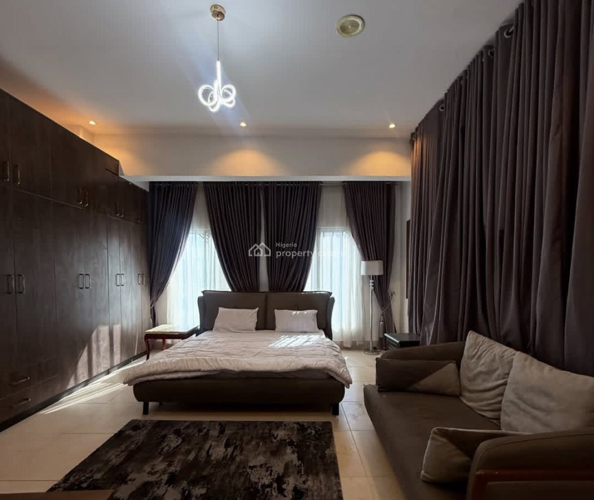 5 Bedrooms Semi Detached Duplex with Bq, Maitama District, Abuja, Semi-detached Duplex for Sale