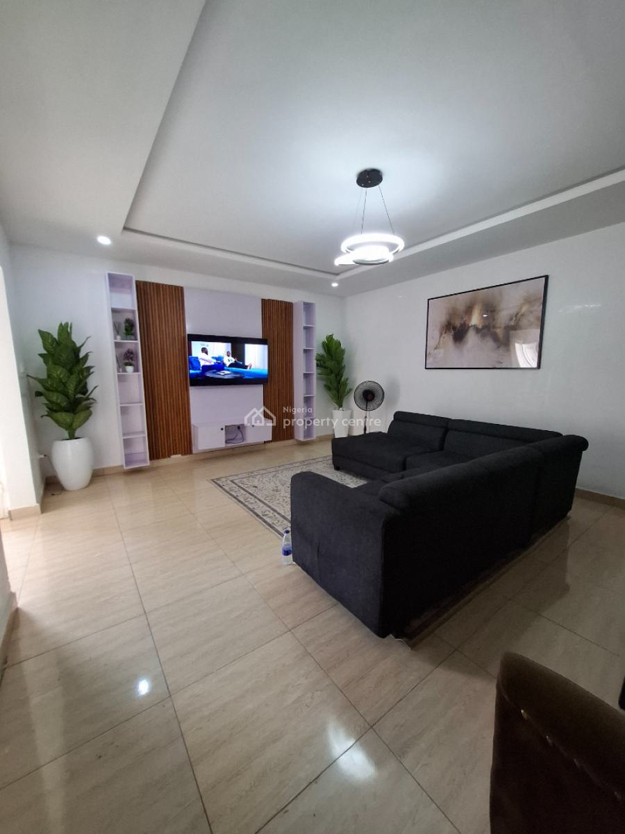 Stabdard Furnished 2 Bedroom Apartment, Guzape District, Abuja, Flat / Apartment for Rent
