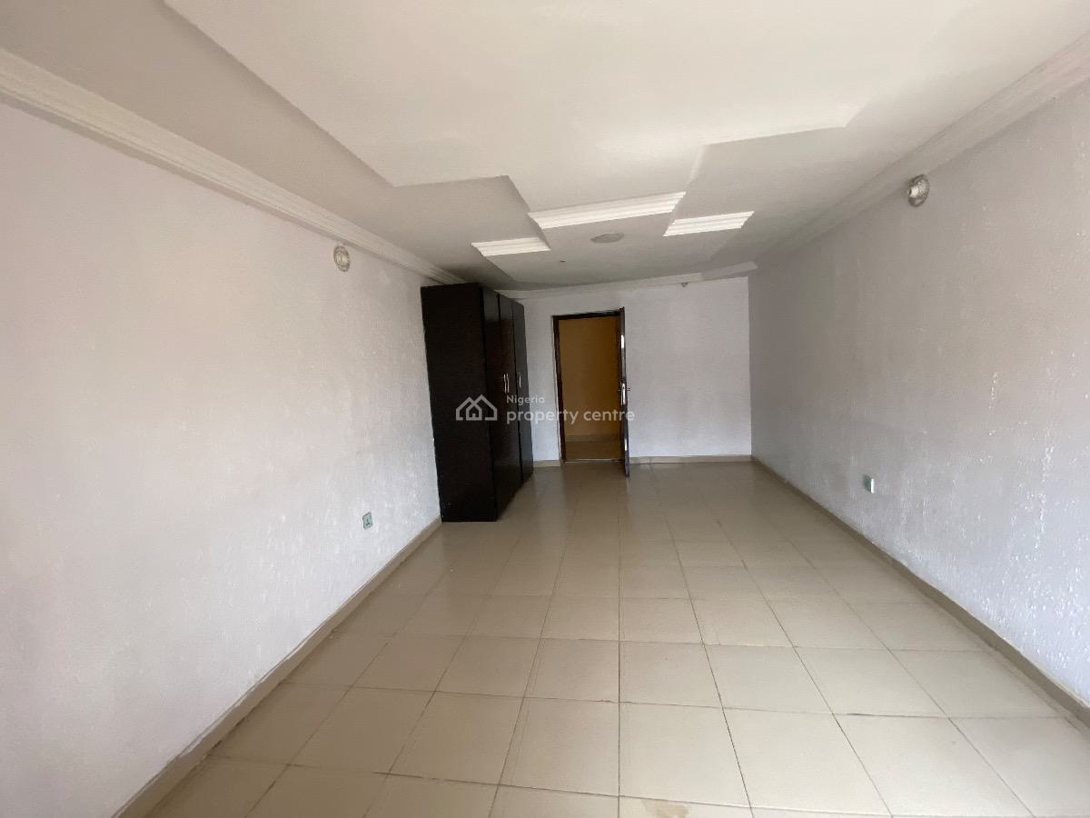 3-bedroom Flat -- New Bodija, Ibadan, New Bodija Estate, New Bodija, Ibadan, Oyo, Terraced Duplex for Rent