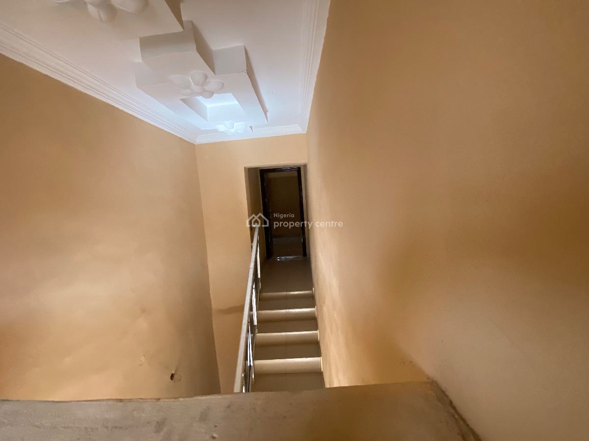 3-bedroom Flat -- New Bodija, Ibadan, New Bodija Estate, New Bodija, Ibadan, Oyo, Terraced Duplex for Rent