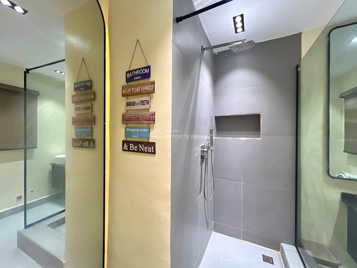 Luxury 3 Bedroom Apartment with Swimming Pool, Ps5, Lekki Phase 1, Lekki, Lagos, Flat / Apartment Short Let