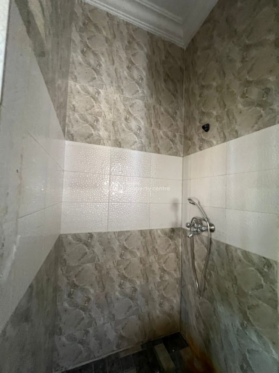 Self-serviced 2 Bedroom Flat Apartment, Lekki Phase 1, Lekki, Lagos, Flat / Apartment for Rent