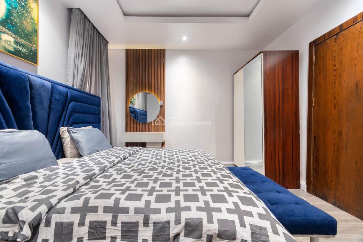 Aesthetically Pleasing 2 Bedroom Apartment, Phase 1, Lekki, Lagos, Flat / Apartment Short Let