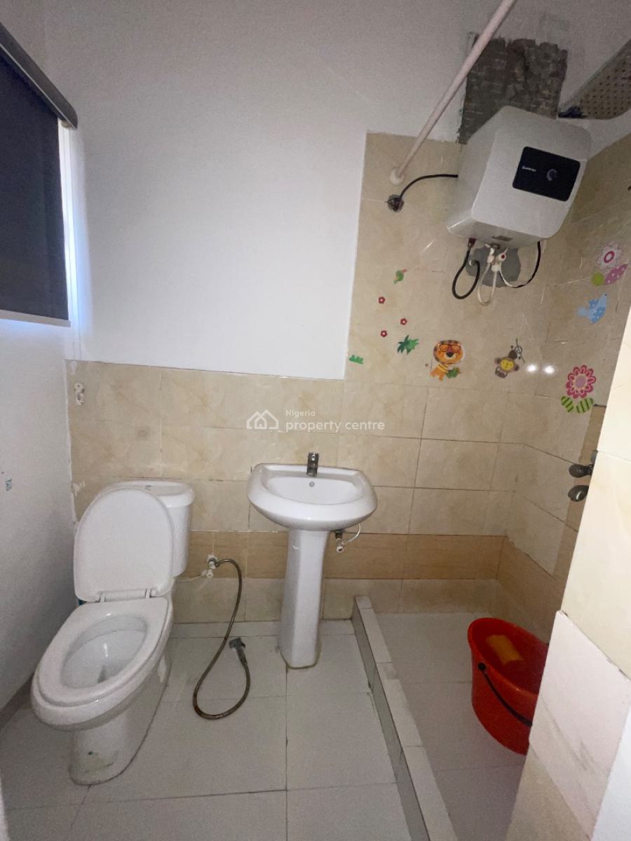 a Standard 4 Bedroom Terrace Duplex, Southdrith Estate Along Mobil Road Ilaje Ajah, Lekki, Lagos, Terraced Duplex for Rent