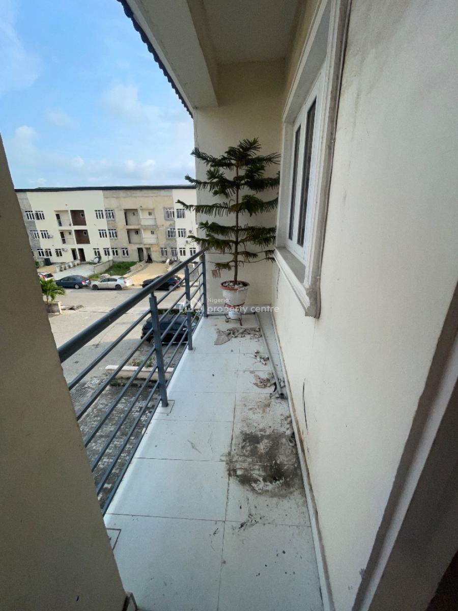 a Standard 4 Bedroom Terrace Duplex, Southdrith Estate Along Mobil Road Ilaje Ajah, Lekki, Lagos, Terraced Duplex for Rent