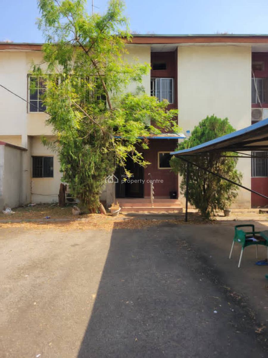 4 Bedrooms Semi Detached Duplex, Apo Legislative Quarters, Apo, Abuja, Semi-detached Duplex for Sale