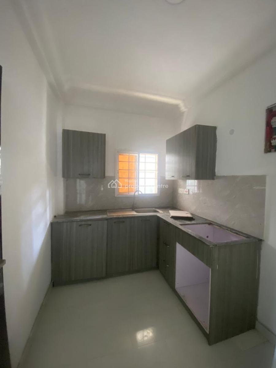 2 Bedroom Fully Apartment, Orchid Road, Lekki, Lagos, Flat / Apartment for Rent