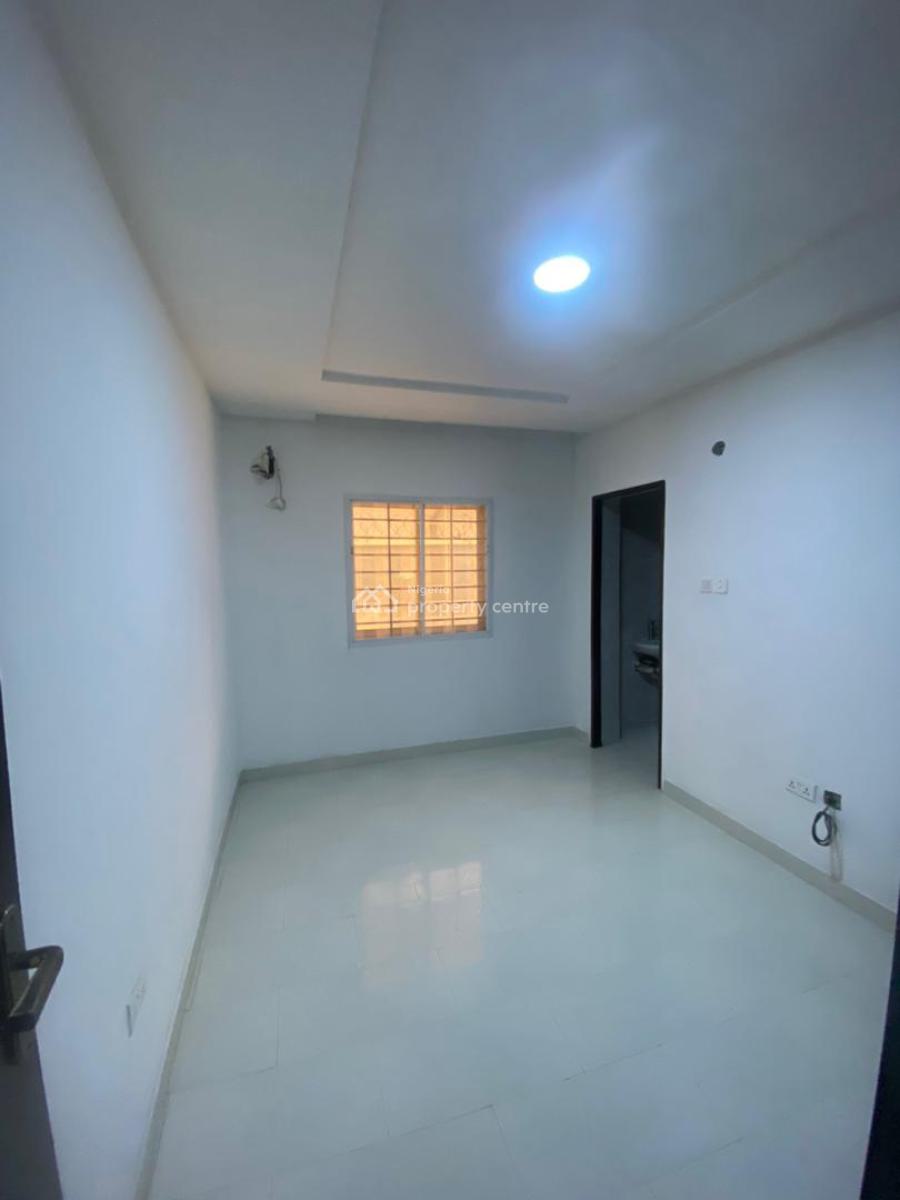 2 Bedroom Fully Apartment, Orchid Road, Lekki, Lagos, Flat / Apartment for Rent
