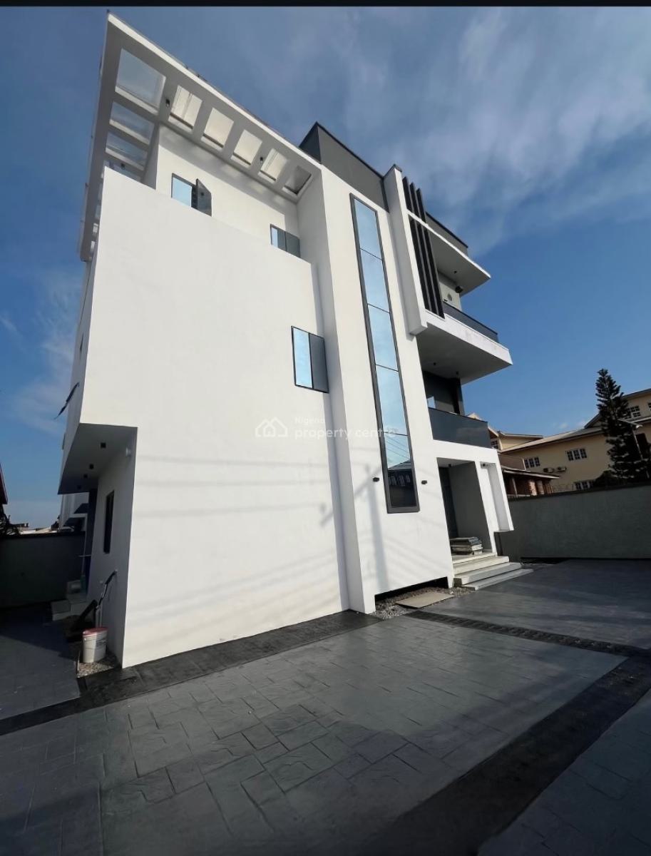 Fantastic Built 4 Bedroom Semi Detached Duplex with Bq, Gra Phase 1, Magodo, Lagos, Semi-detached Duplex for Sale