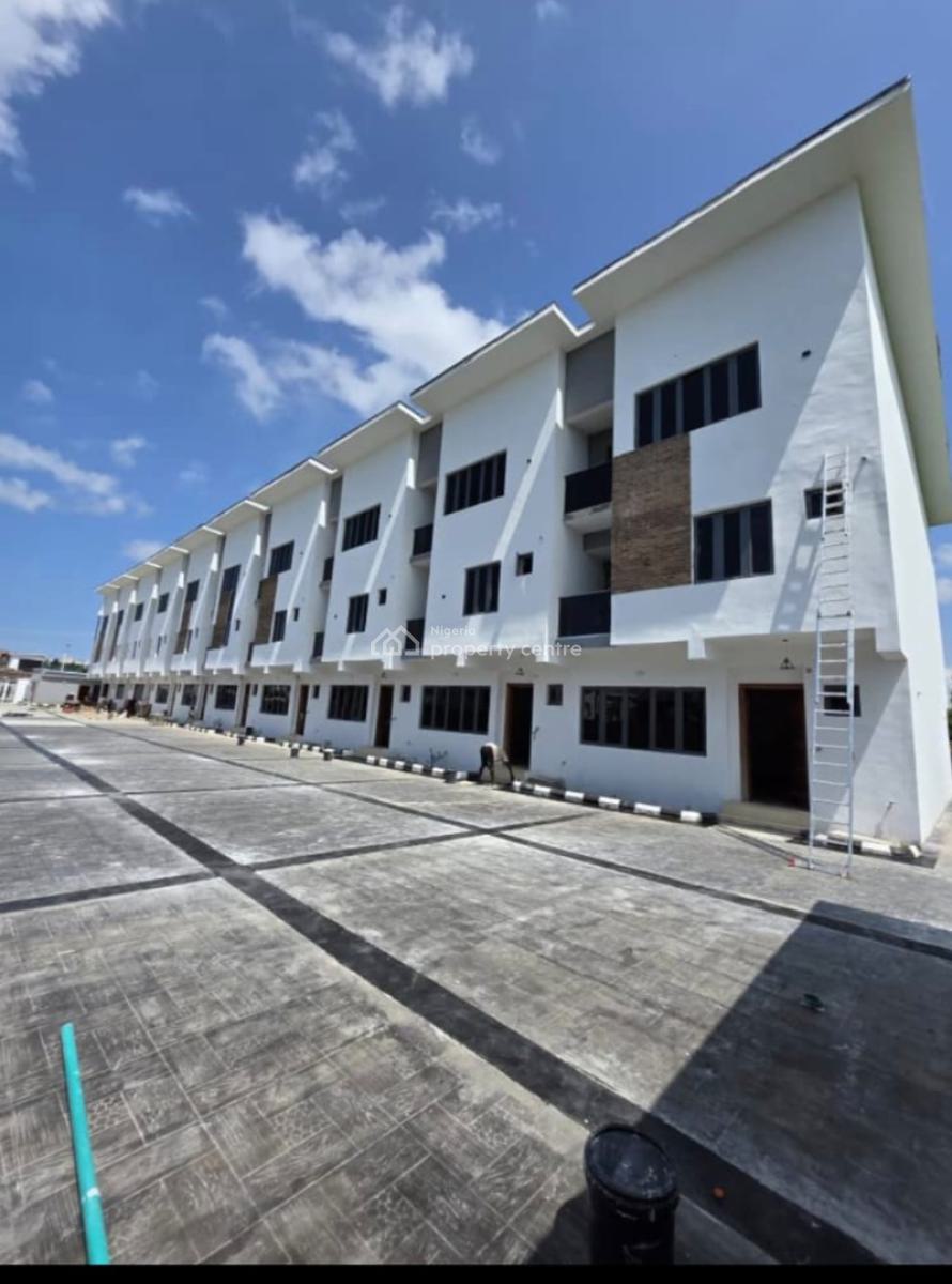 Luxury 4bedroom Terrace Duplex with Bq, Off Admiralty Road, Lekki Phase 1, Lekki, Lagos, Terraced Duplex for Rent