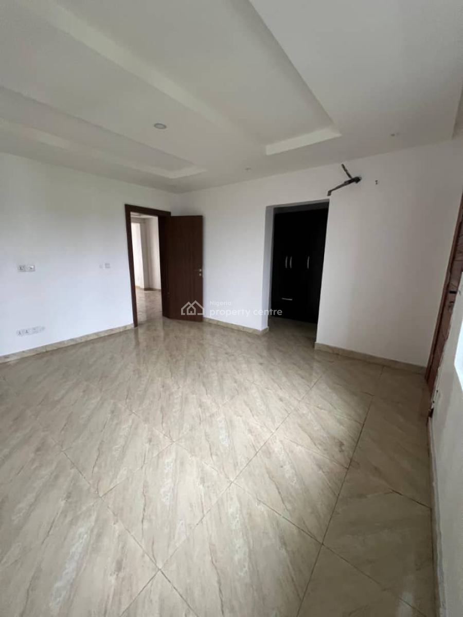 Luxury 4bedroom Terrace Duplex with Bq, Off Admiralty Road, Lekki Phase 1, Lekki, Lagos, Terraced Duplex for Rent