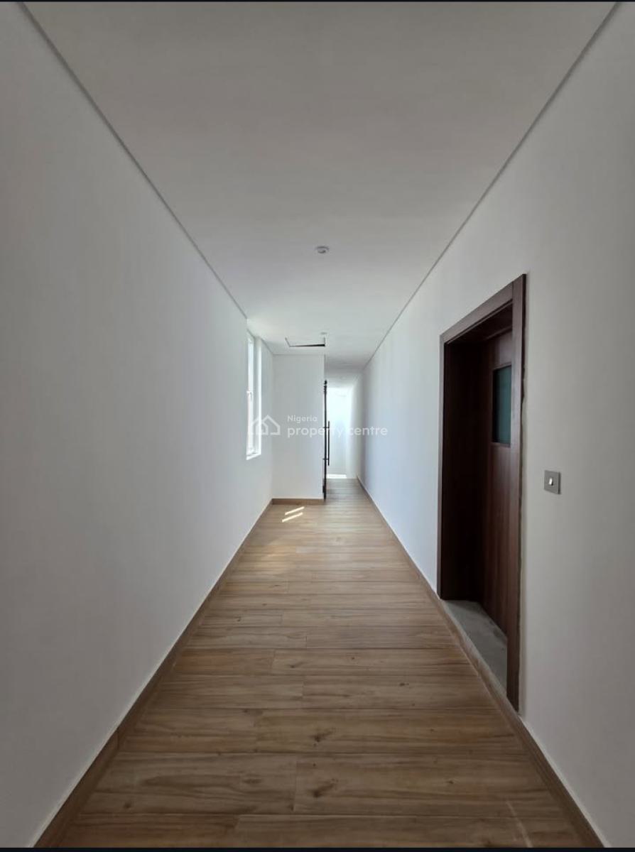 5  Bedroom Detached House, Osapa, Lekki, Lagos, Detached Duplex for Sale