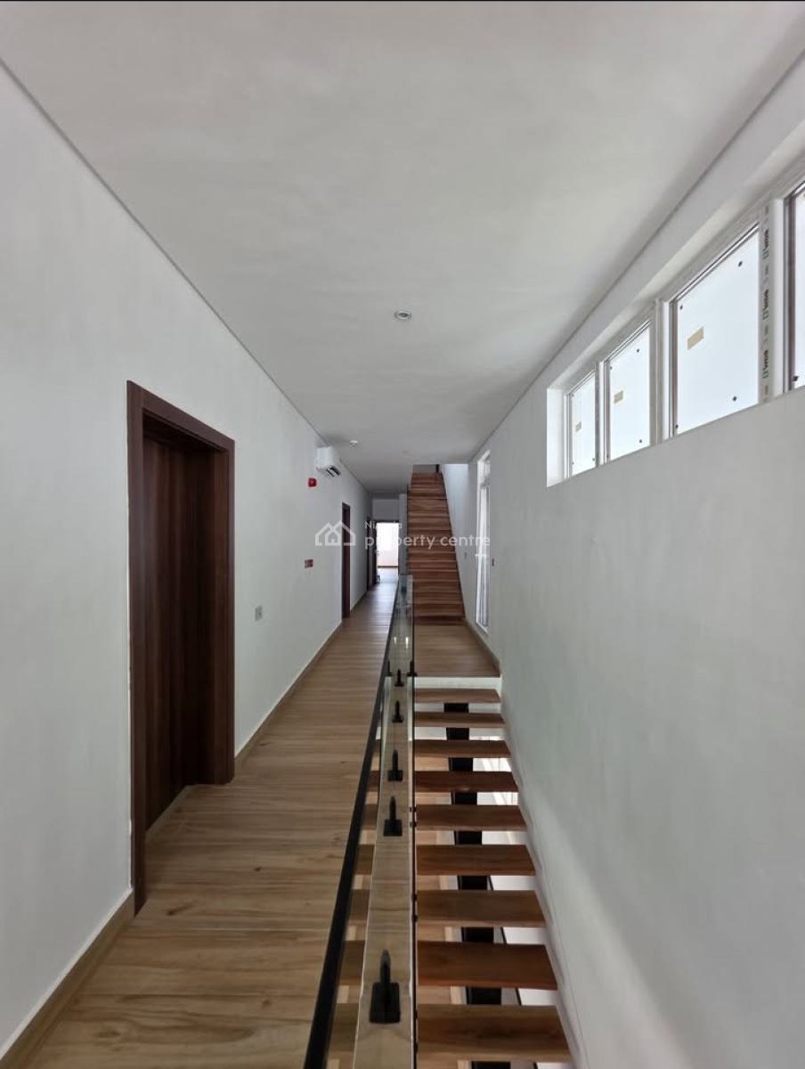 5  Bedroom Detached House, Osapa, Lekki, Lagos, Detached Duplex for Sale