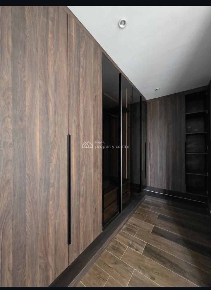 5  Bedroom Detached House, Osapa, Lekki, Lagos, Detached Duplex for Sale