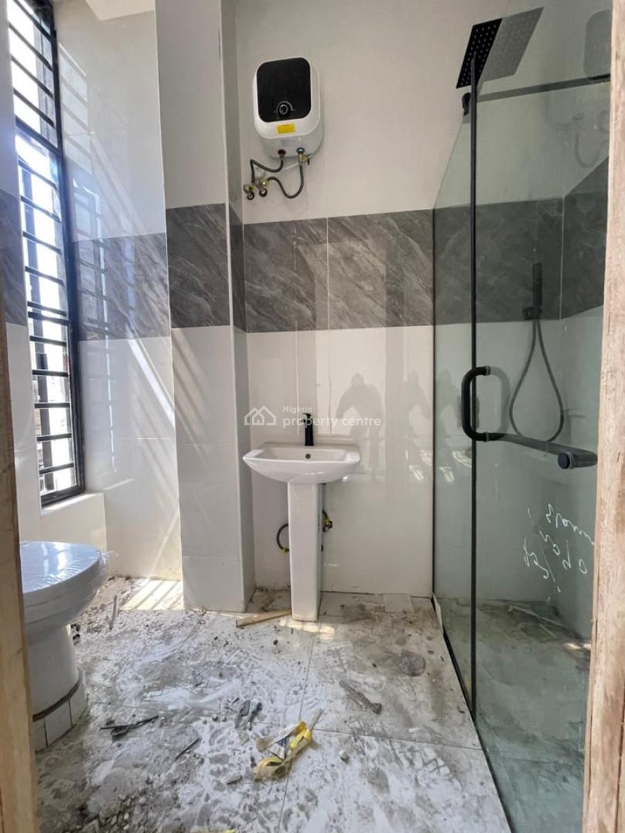 2bedroom Penthouse Apartment, Ajah, Lagos, Flat / Apartment for Sale