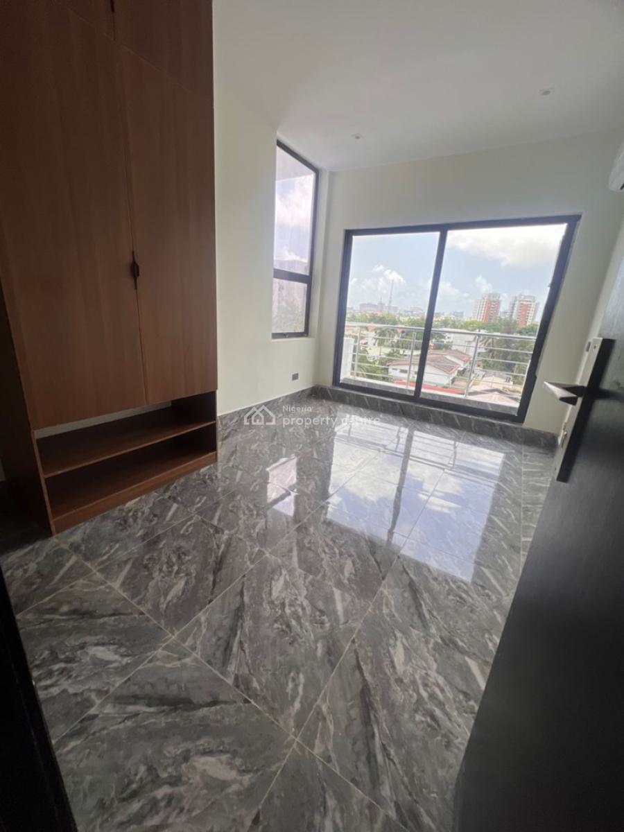 Tastefully Built 3 Bedroom Maisonette, Old Ikoyi, Ikoyi, Lagos, Flat / Apartment for Rent