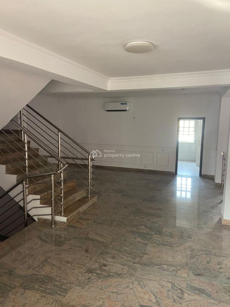 3 Bedroom Terrace with Pool & Spacious Bq, Ikoyi, Lagos, Terraced Duplex for Rent