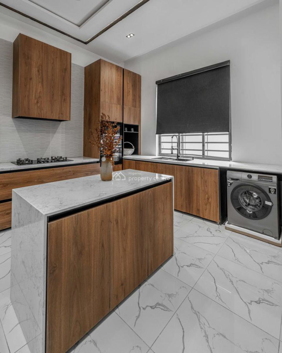 Luxury 2 Bedroom Airbnb with Swimming Pool, Elevator and Ps5 (ladl), Ikate, Lekki, Lagos, Flat / Apartment Short Let