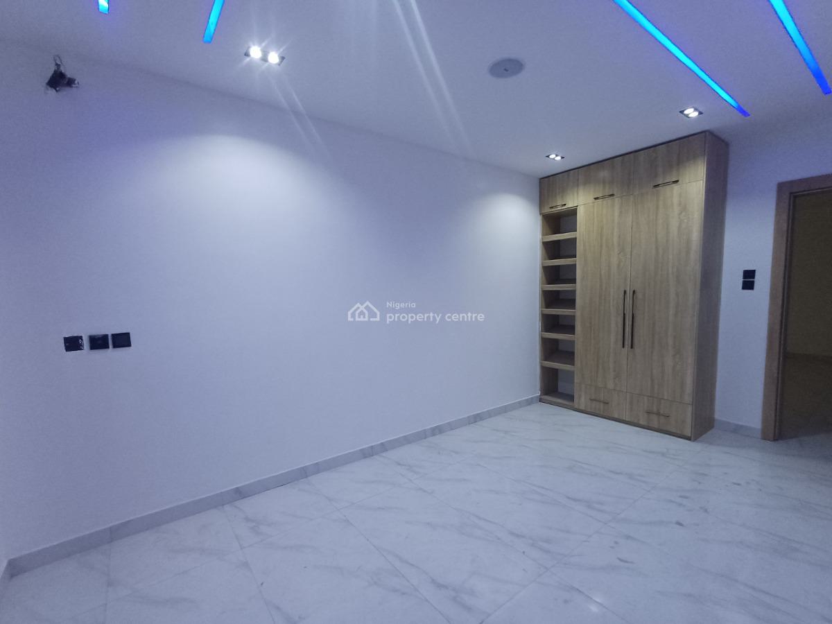 Luxury 2bedroom Apartment with Bq, Off Freedom Way, Lekki Phase 1, Lekki, Lagos, Flat / Apartment for Sale