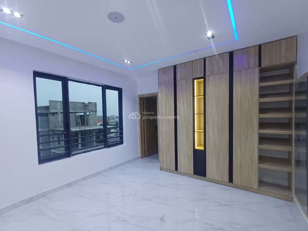 Luxury 2bedroom Apartment with Bq, Off Freedom Way, Lekki Phase 1, Lekki, Lagos, Flat / Apartment for Sale