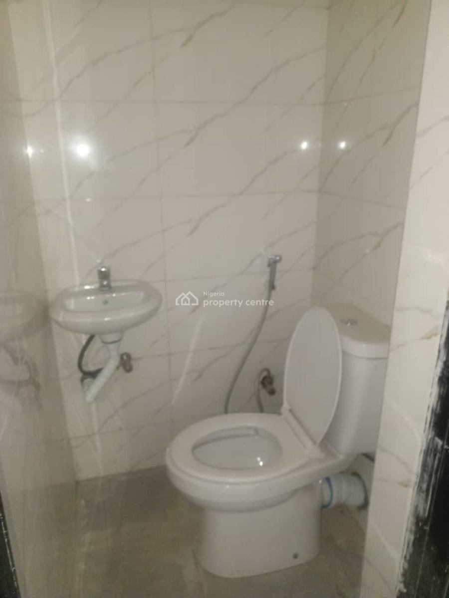 Decent 5 Bedroom Duplex, Sholuyi, Gbagada, Lagos, Detached Duplex for Rent