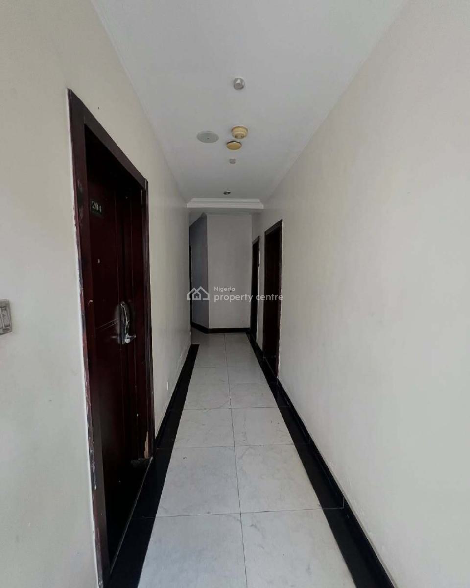 a Lovely 17-room Hotel, Lekki Phase 1, Lekki, Lagos, Hotel / Guest House for Rent