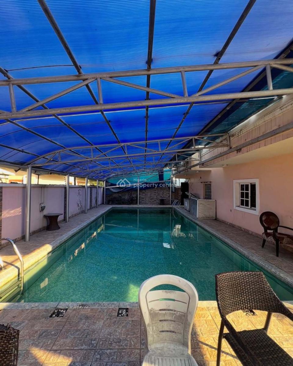 a Lovely 17-room Hotel, Lekki Phase 1, Lekki, Lagos, Hotel / Guest House for Rent